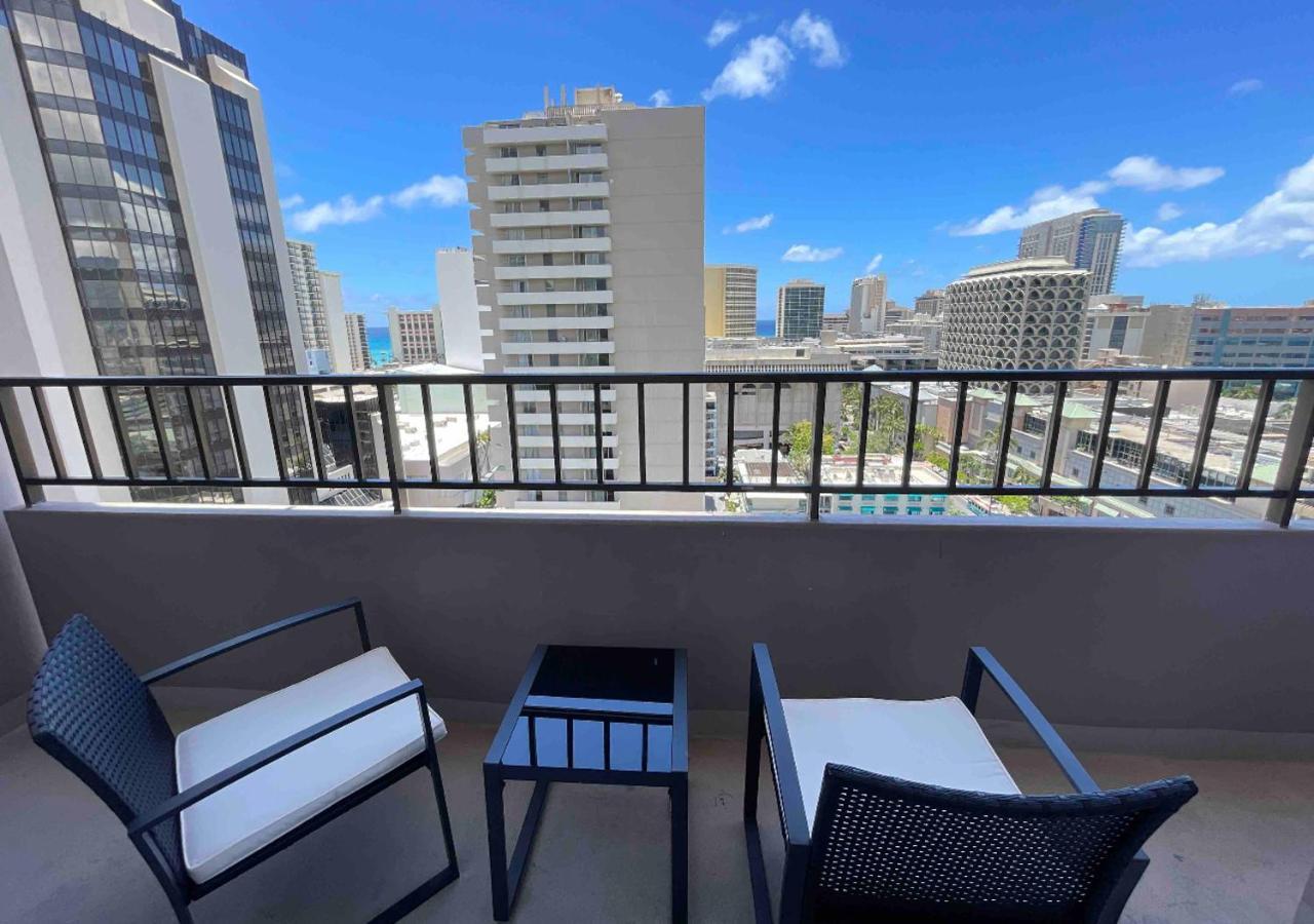 1508- Heart Of Waikiki With Kitchen-Free Parking-King Bed-Corner Unit Apartment Honolulu Exterior photo